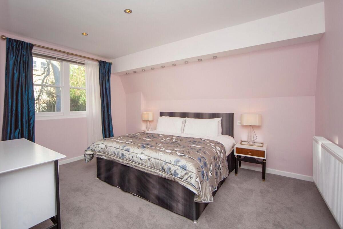 ※ Spacious Georgian Coach House & With Parking Bath Exterior photo